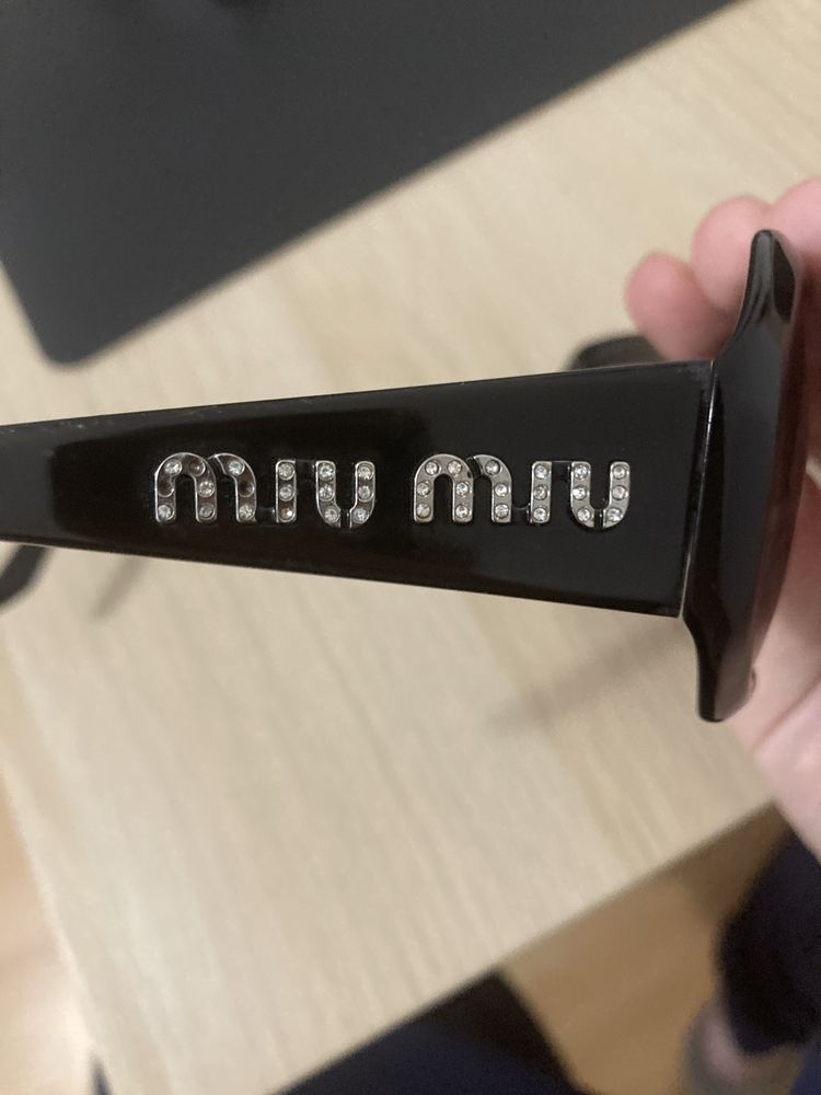 Оригинални слънчеви очила Miu Miu