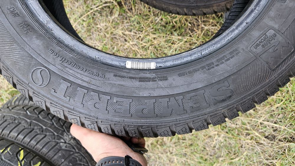 2бр гуми 165 70 14 семперит