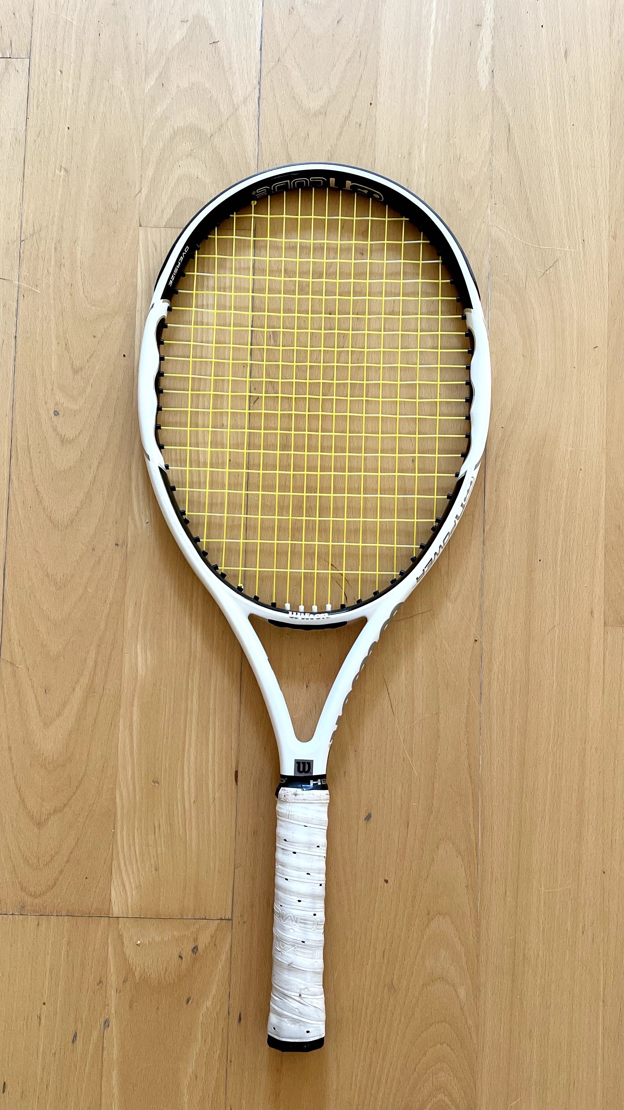 Rachete de tenis Wilson și Babolat, geantă de tenis Head