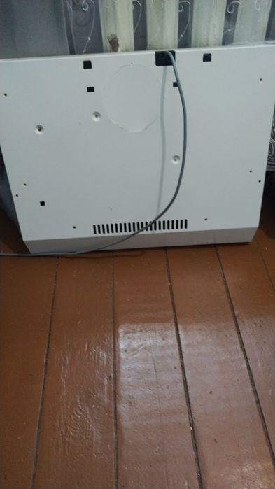 Продам вытяжку,стираю машинку автомат.