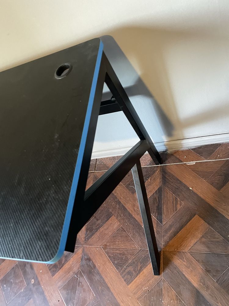 Birou gaming URGENT