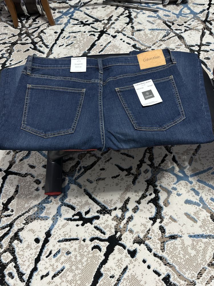 Джинсы Calvin Klein straight fit. р.36/32 и 36/30.