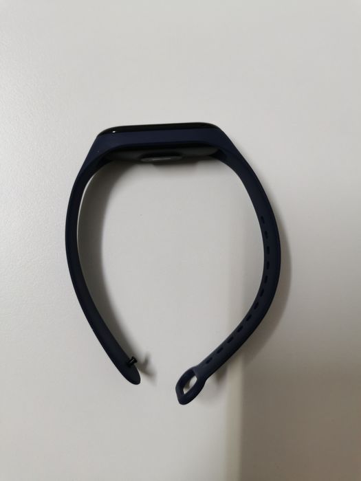 Vând  Mi band 3+ 2 curele