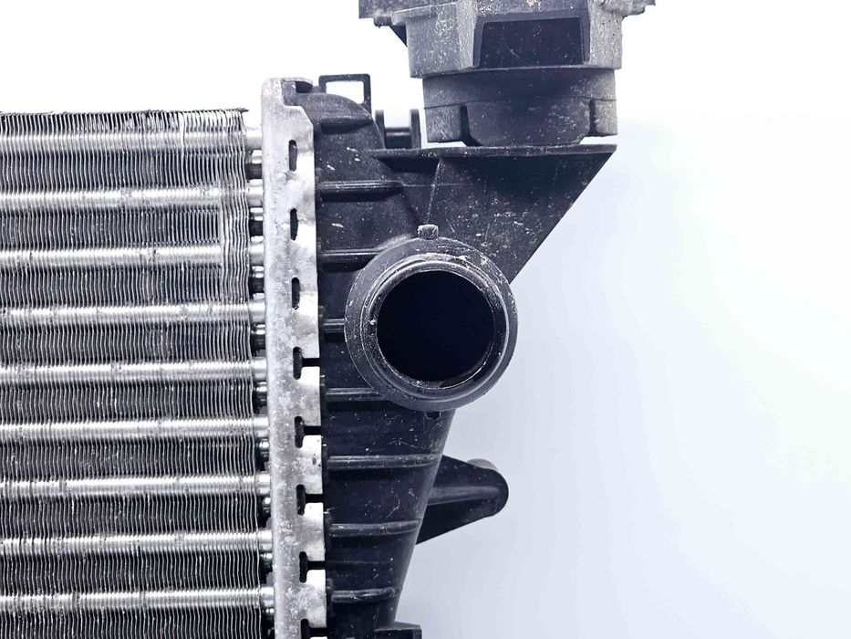 Radiator apa Audi A5 Sportback (8TA) [Fabr 2009-2015] 8K0121251R 2.0 T