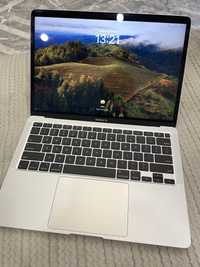 Продам Macbook Air