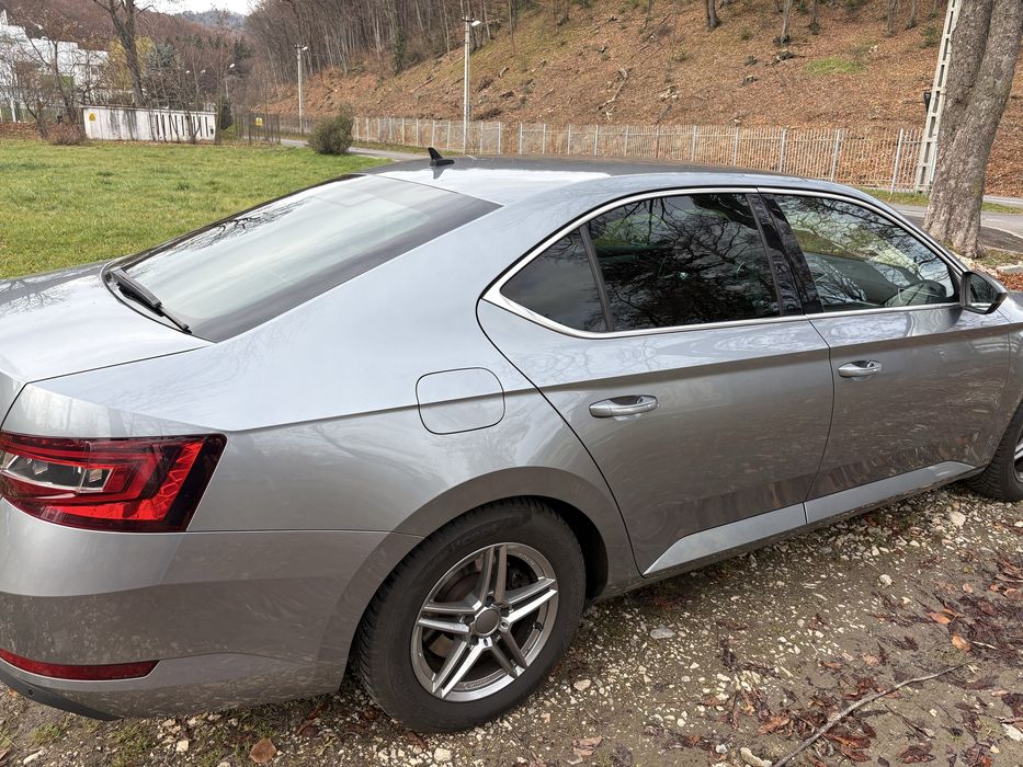 Vand Skoda Superb DSG