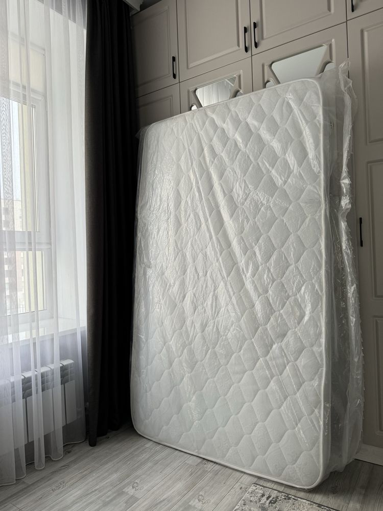 Новый матрас 200x120, торг уместен