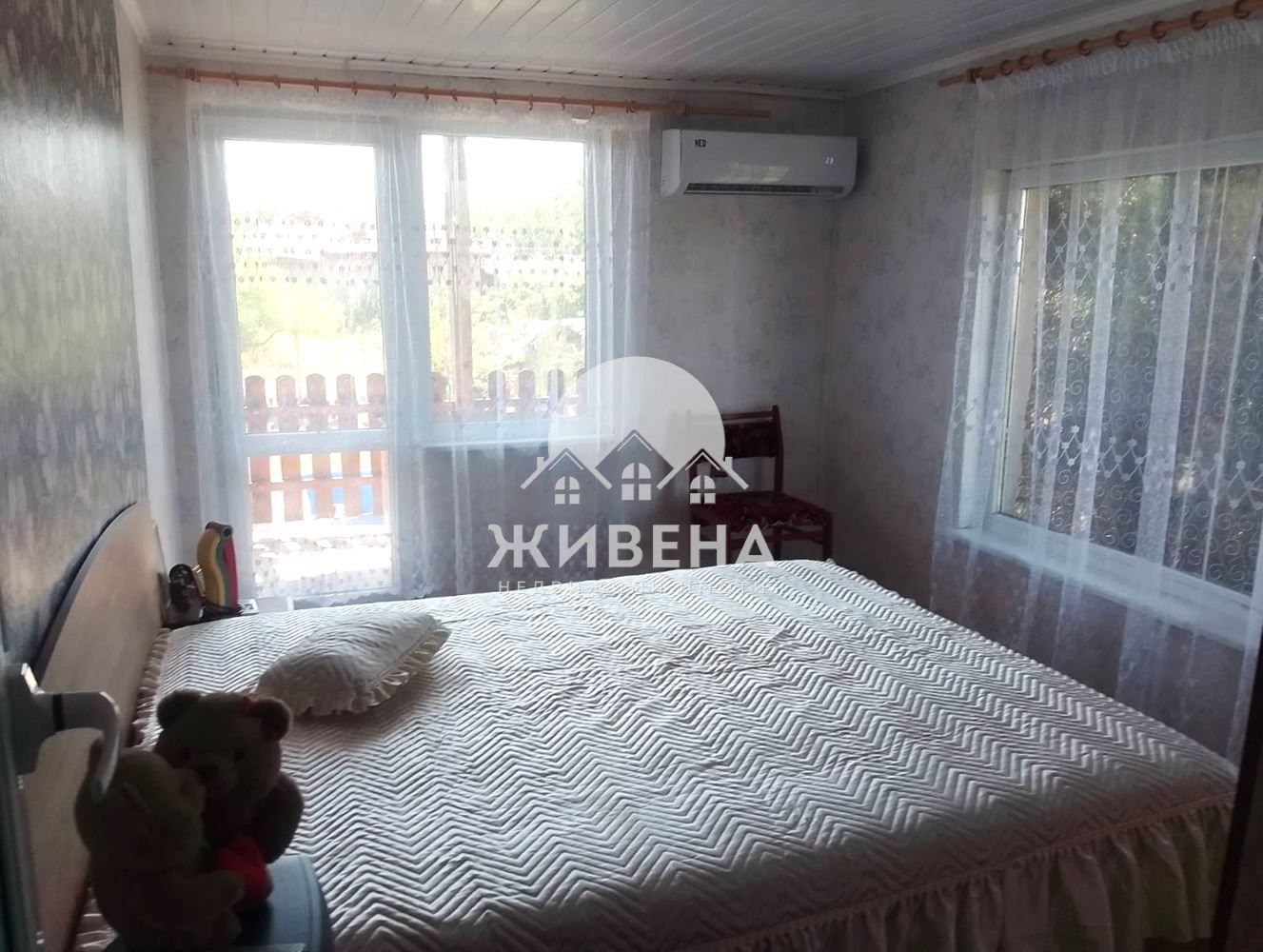 Продава къща в с.Юнак, обл. Варна