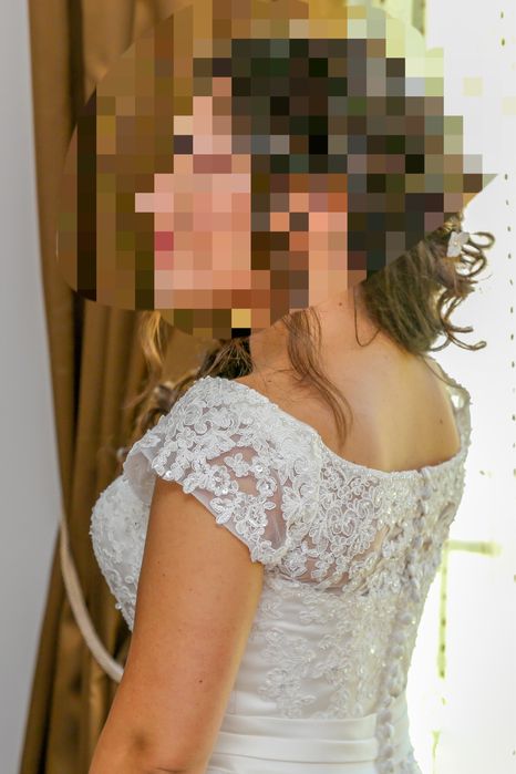 Rochie de mireasa pentru fata scunda dantela marimea S