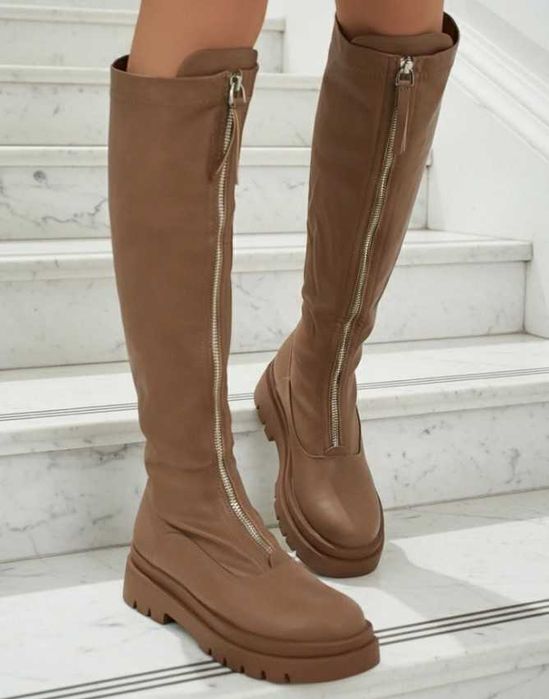Дамски Кафяви Ботуши с цип по средата