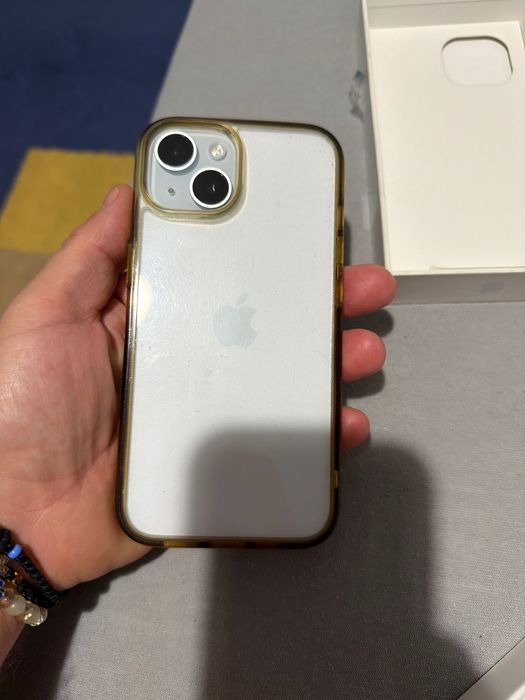 Schimb iPhone 15 128gb cu Jbl Partybox 320