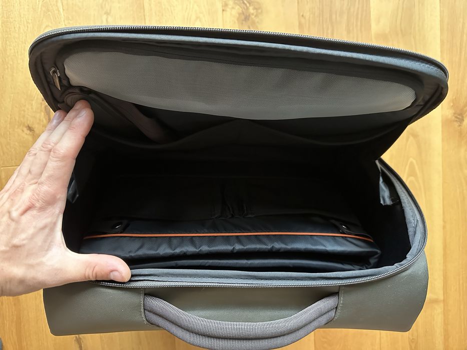 Vand geanta laptop Samsonite