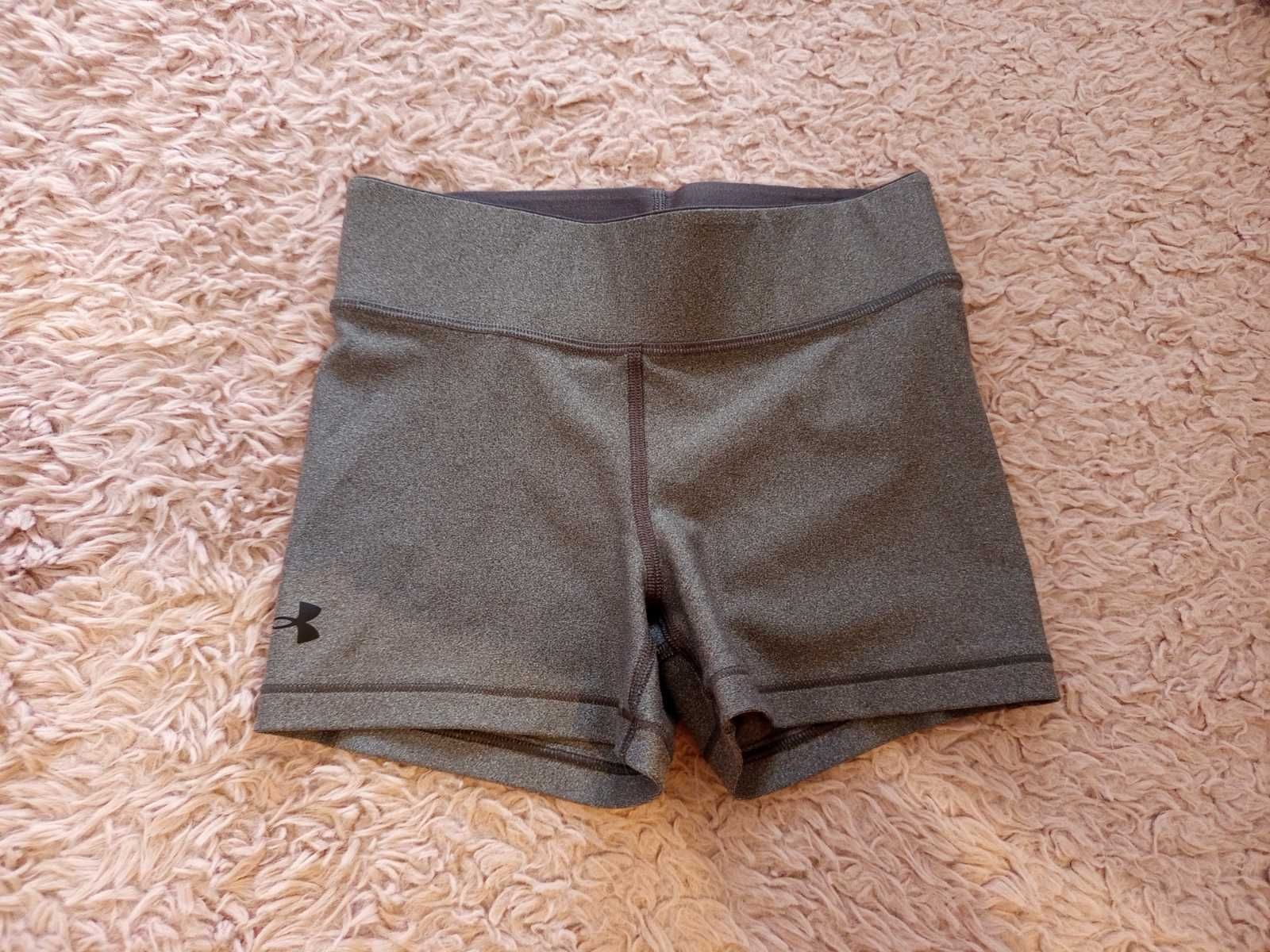 Оригинален дамски къс клин Under Armour