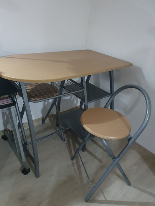 Set masă și scaune / bucătărie / bar mic dejun, lemn