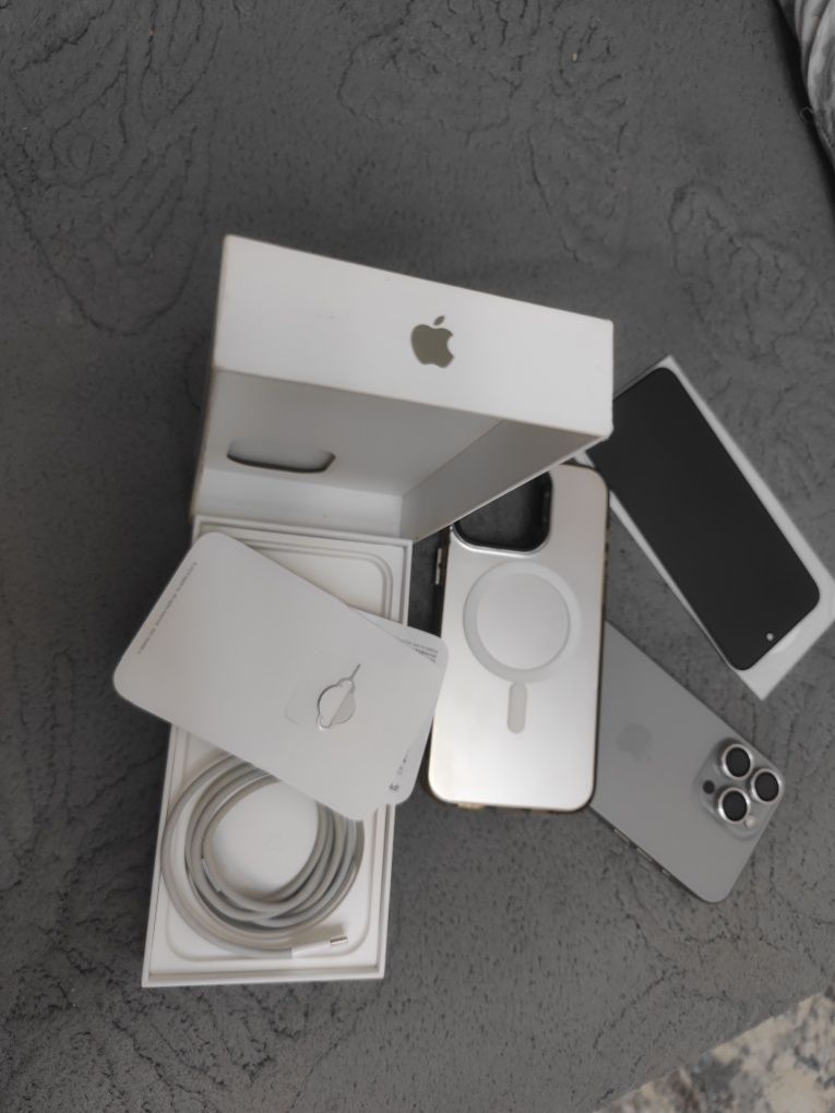 iPhone 15 pro max 512 Гб айфон 15 про макс