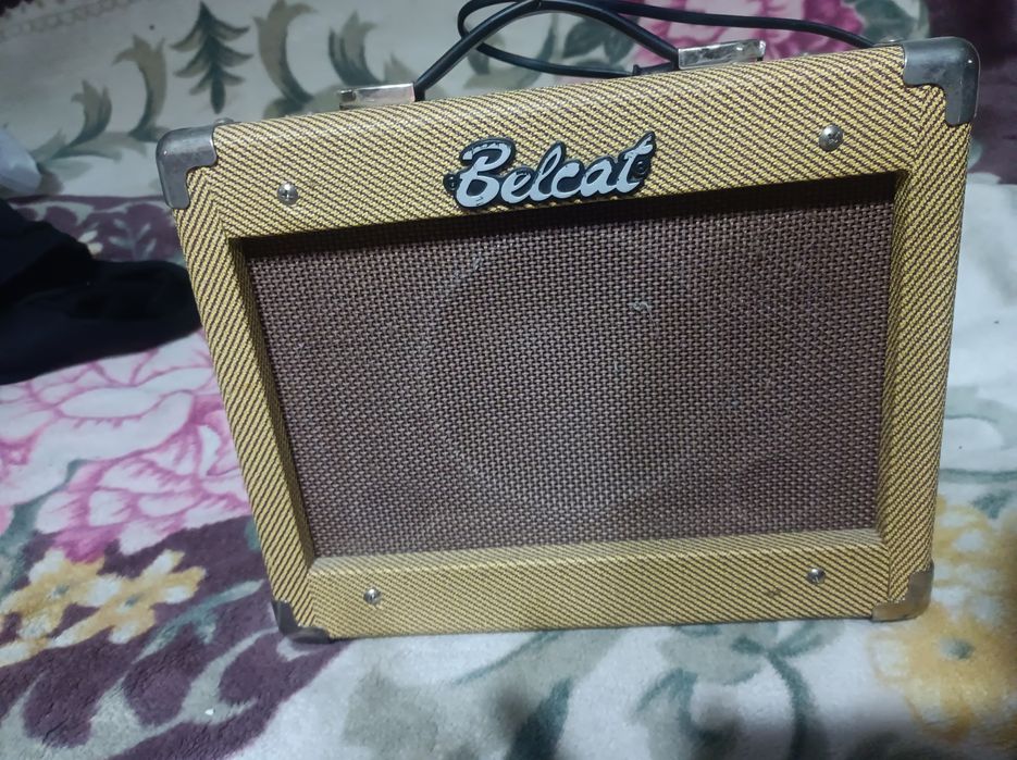 Комбоусилитель Belcat vintage 15