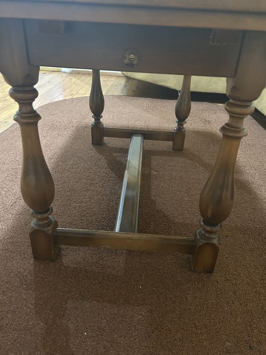 Дървена маса сгъваема