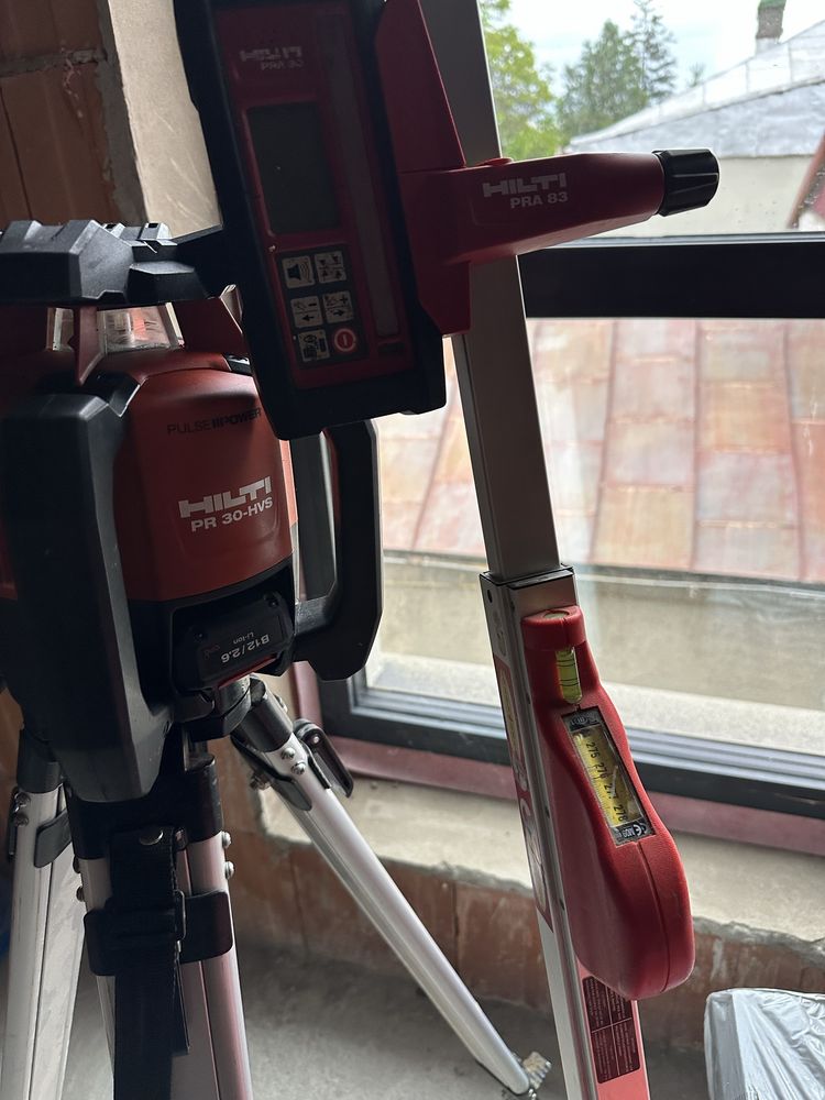 Nivela laser hilti pr 30