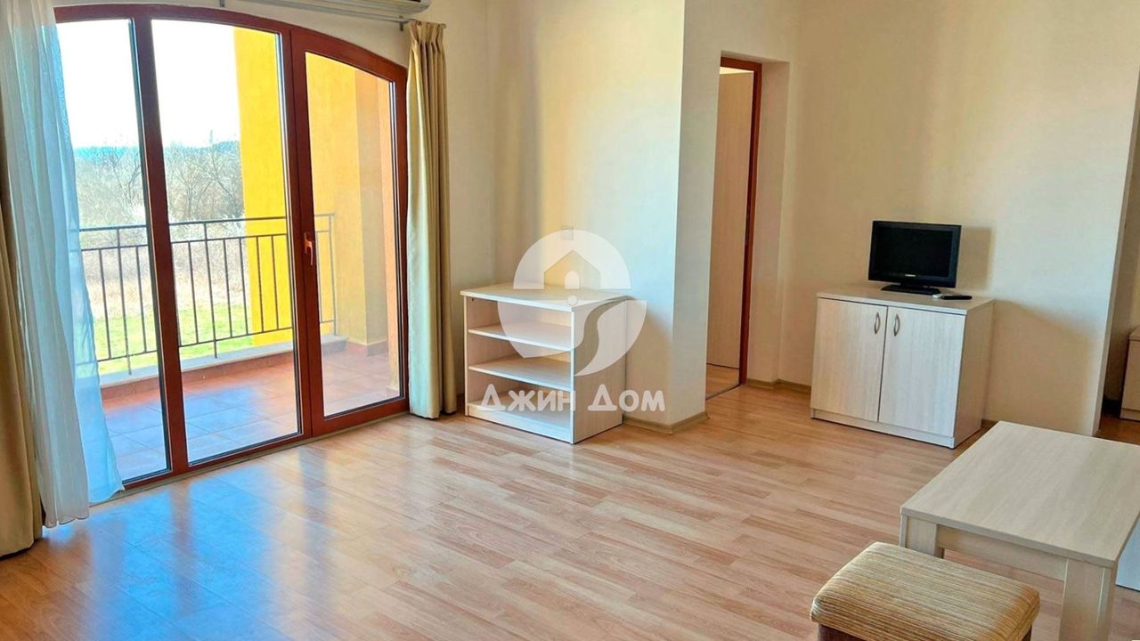 Продава се Двустаен апартамент в Созопол - 73 кв.м за 822 €/кв.м - Снимка #2