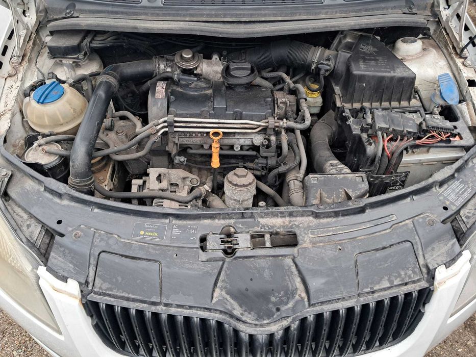 Skoda Fabia 2 Vw Polo 9N, chiulasa completa motor 1,4 TDI cod BNM