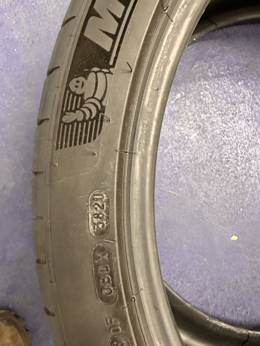 Michelin Pilot Sport 4s