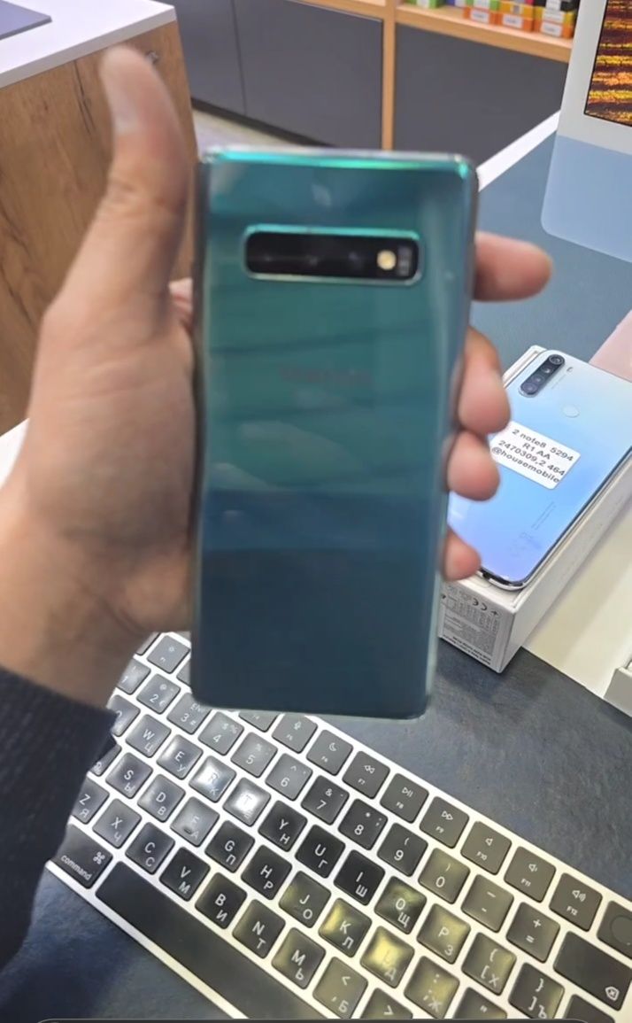 Samsung  galaxsy s10