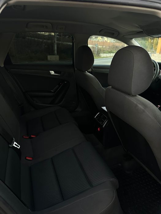 Vând/Schimb Audi a4 b8