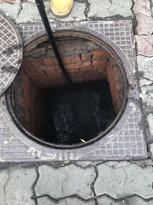 Desfundare Canalizare. Camera video pentru conducte de canalizare etc.