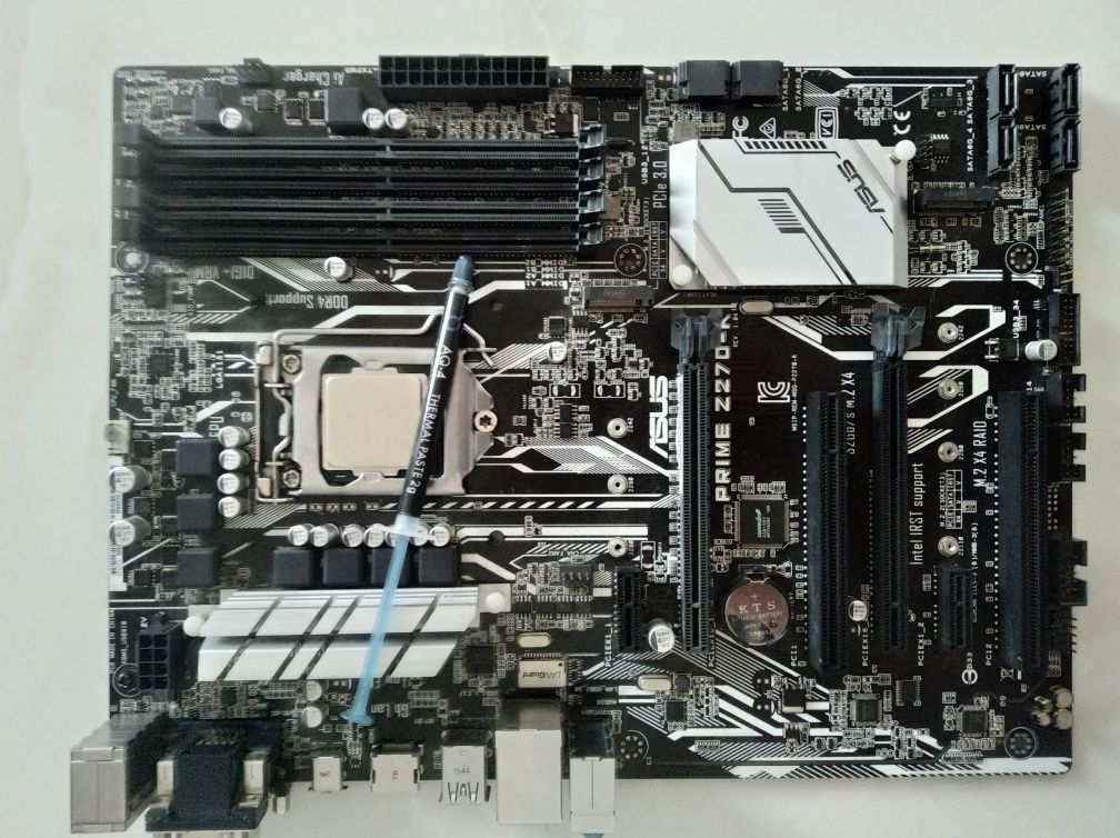 Calculator Gaming, I3-6100, 16GB, RX570,  256+500gb