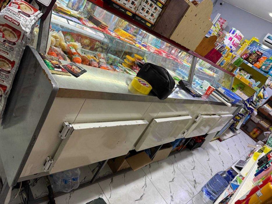 Витрина холодилник (Идеал, мошный) 3 метр