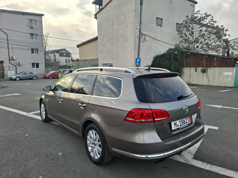 Vw Passat B7 / DSG / 2012 / NAVI / Camera / Xenon
