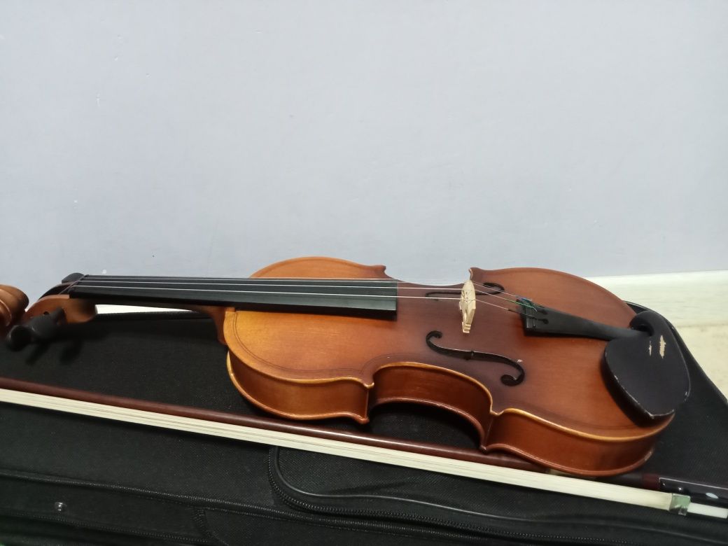 Скрипка, размер 1/4
