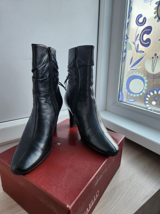 Зимние полусапожки