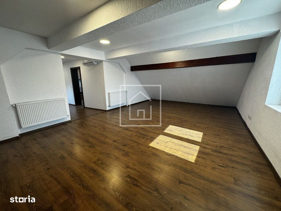 Apartament cu 4 camere in Parcul Sub Arini - birou sau locuinta