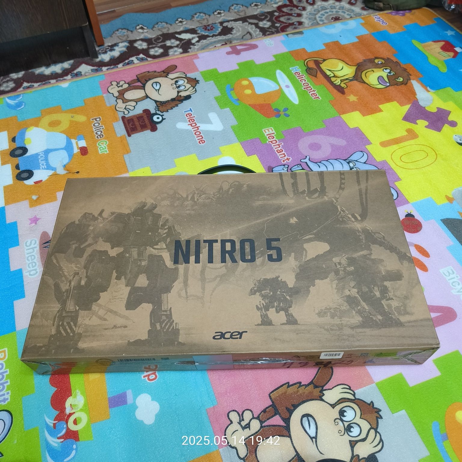 Aser Nitro 5 (8,512)