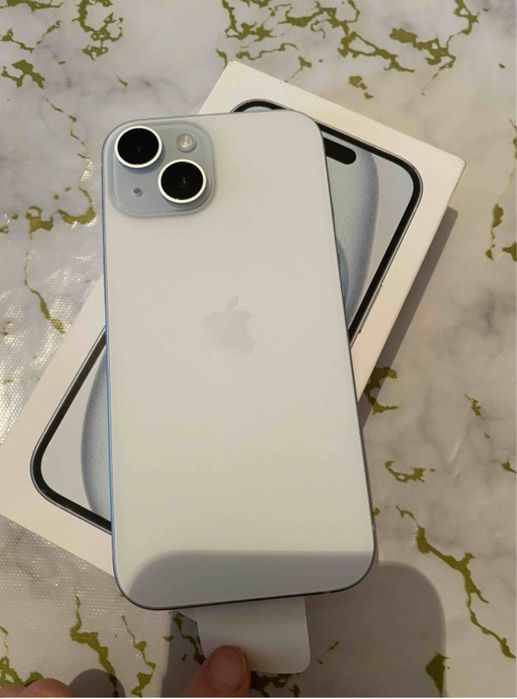 Iphone 15 голубой 128 гигов