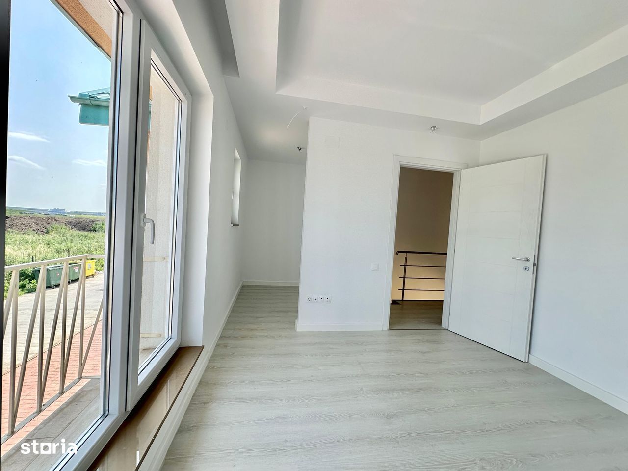 COSMOPOLIS - Vila Tip NH, 3 camere, noua