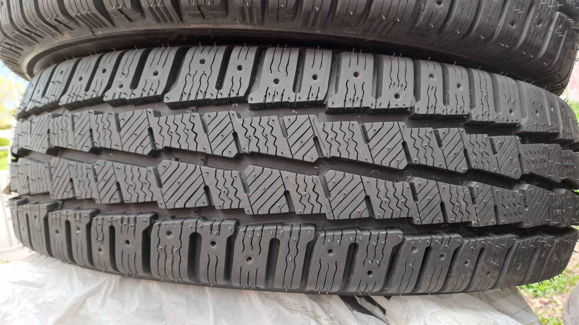 4бр. Нови 225/75/16C Michelin Agilis