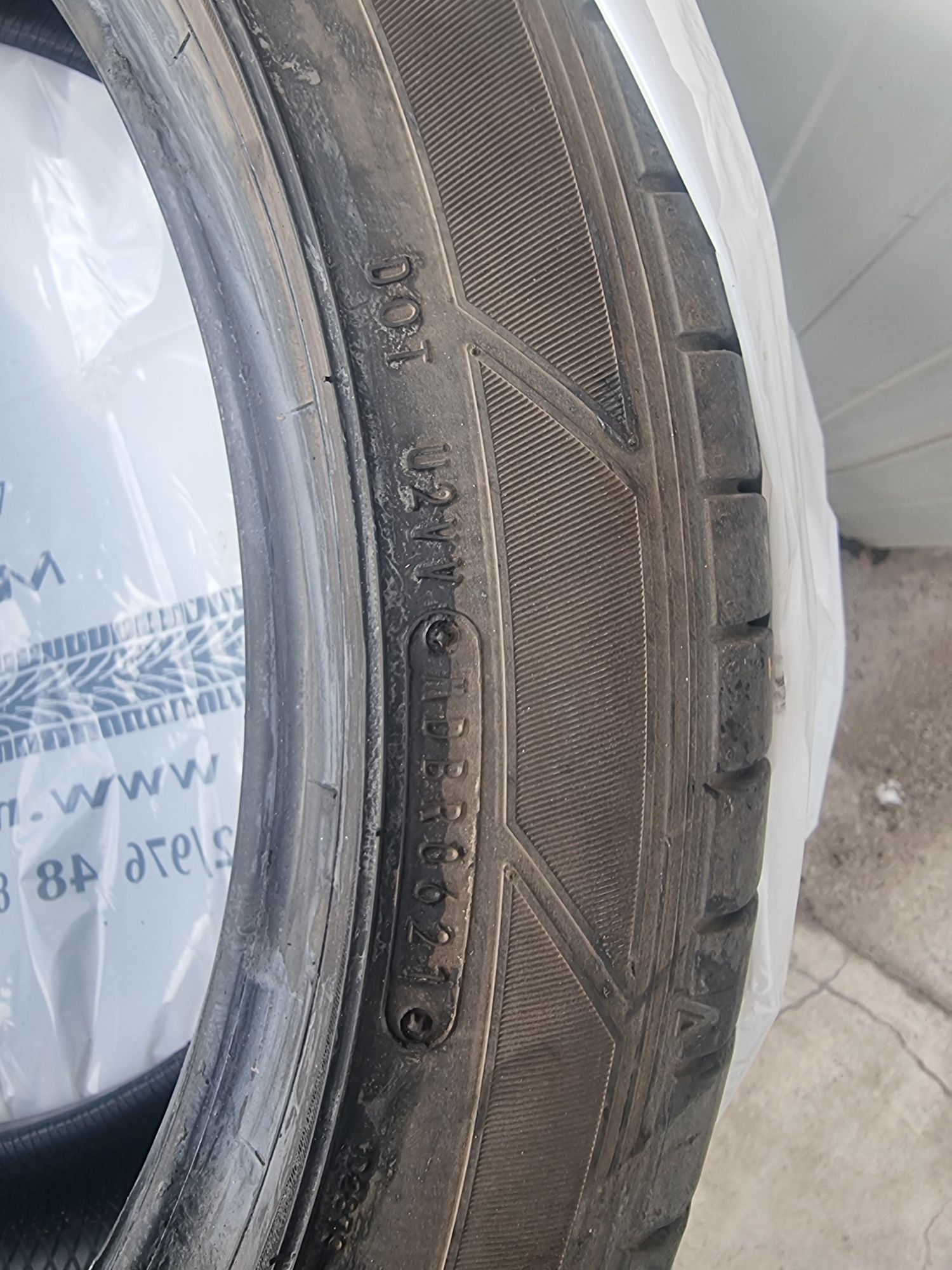 Летни гуми 235/45 R18