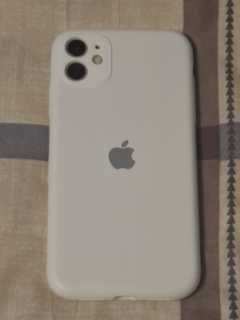 iPhone 11 - 128гб