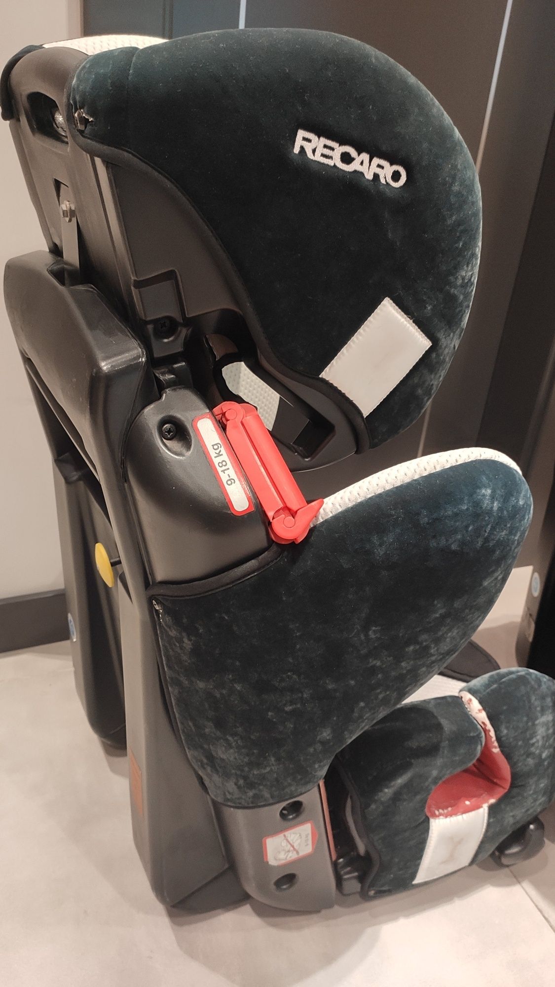 Столчета за кола RECARO
