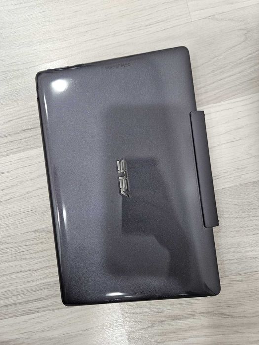 Notebook Asus T100TA-DK007H – Stare Excelentă, Fără Defecte