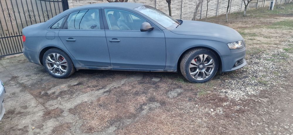 Jante si faruri audi a4 b8