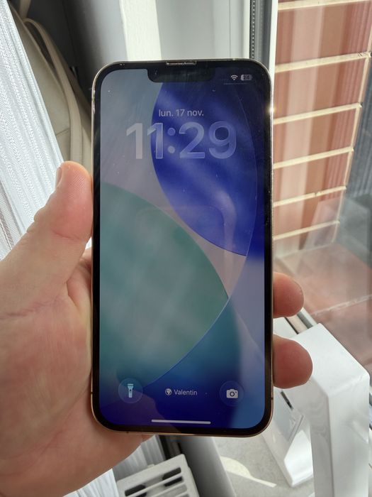 Iphone 13 pro fara urme de uzura