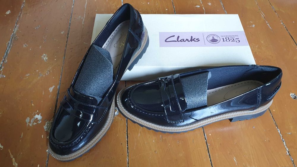 Женские черные лоферы Clarks новые 37 размер