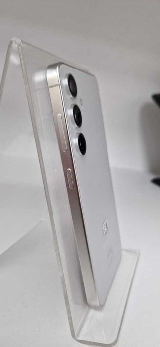 Samsung S921b Galaxy S24 5G 8/128Gb ag50 Galata B6423 Garantie 2 ani