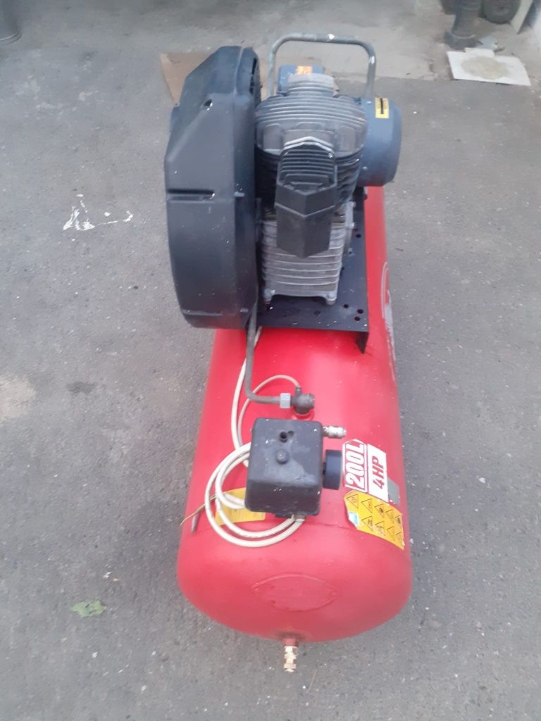 Compresor aer 200L-380w