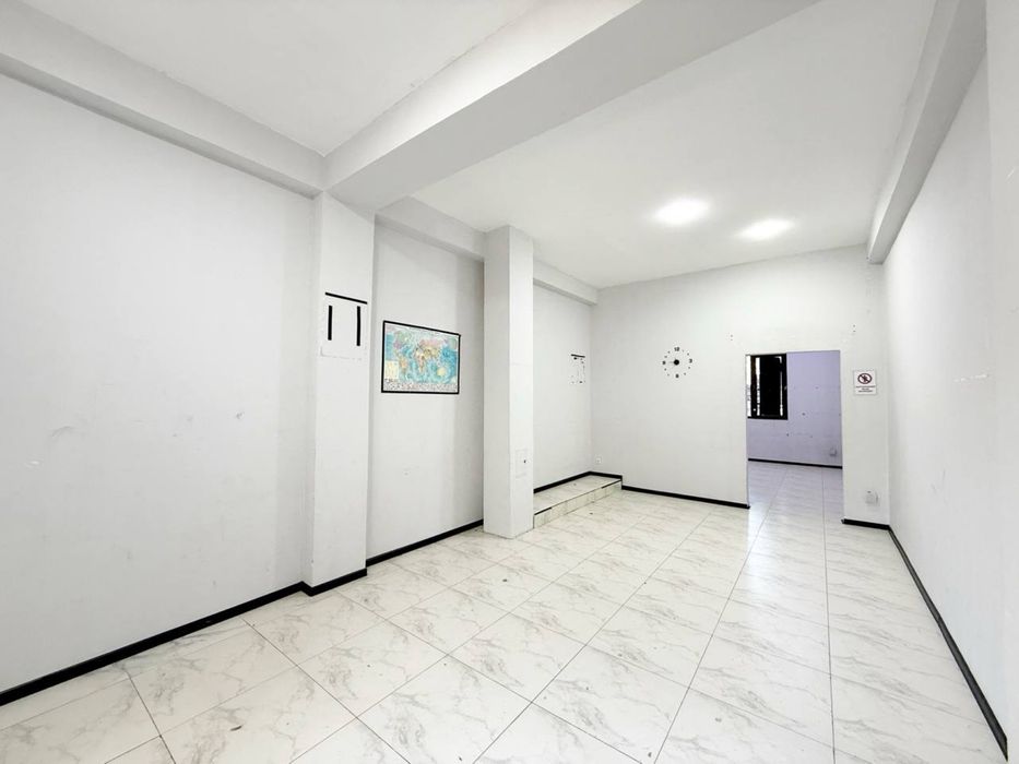 Срочно продаётся нежилое помещения 1линия  магазин офис аптека