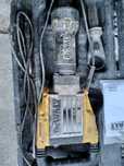 Se vinde pikamer dewalt d25960