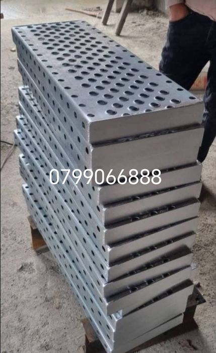 Vând trepte zincate